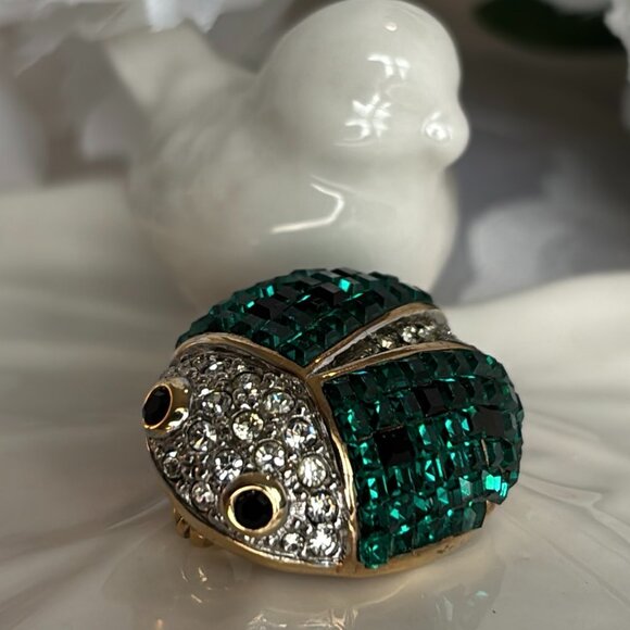 CAROLEE (RARE!) RHINESTONE LADYBUG BROOCH - Picture 1 of 10
